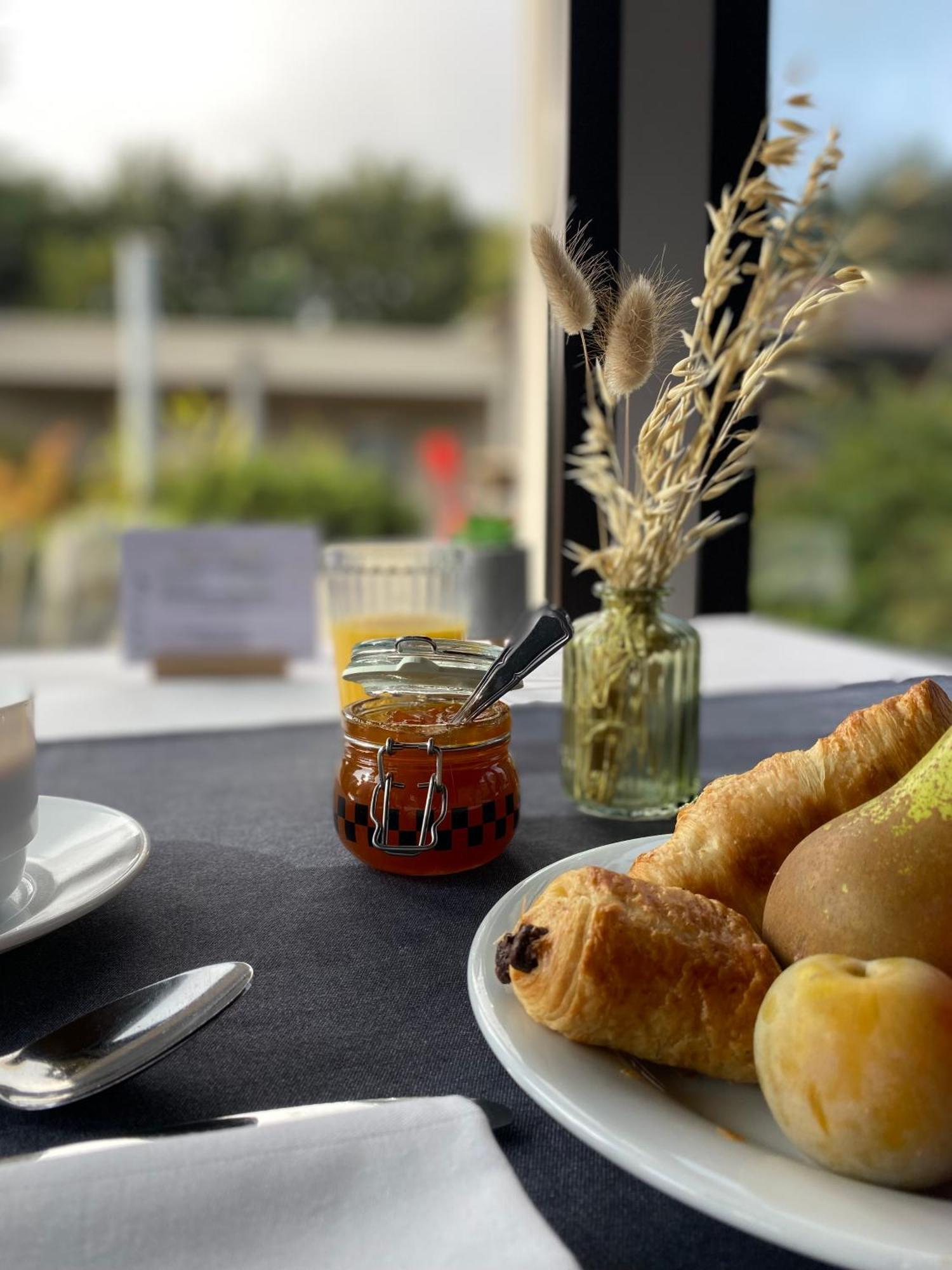 The Originals City, Logis D'Elbee, Cholet Nord Beaupreau-en-Mauges Ngoại thất bức ảnh