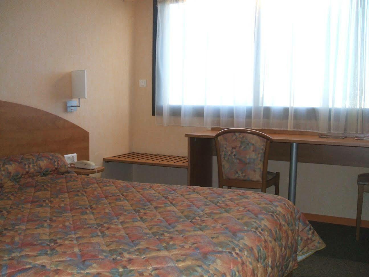 The Originals City, Logis D'Elbee, Cholet Nord Beaupreau-en-Mauges Ngoại thất bức ảnh